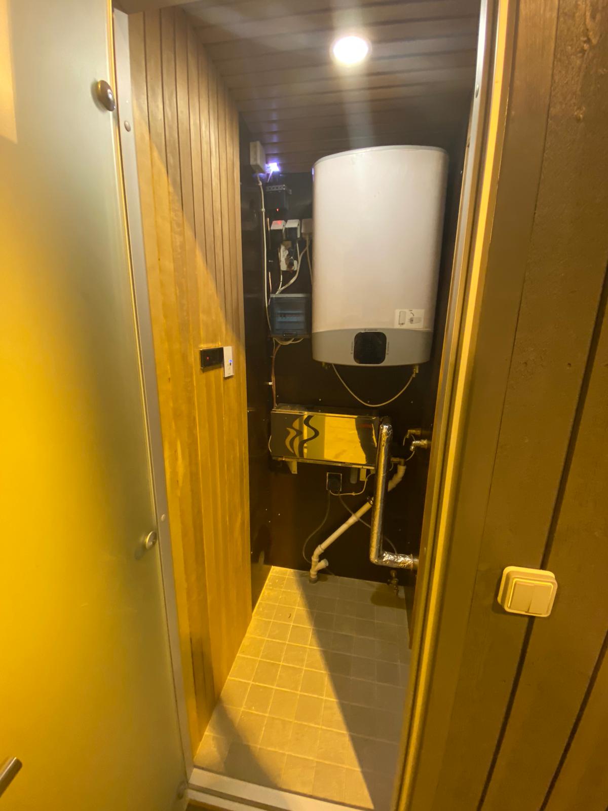 KUUT Outdoor Steam Sauna