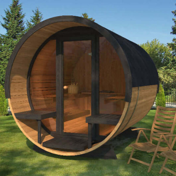 InMedias Barrel Sauna 280 Deluxe – backyard barrel sauna with glass front, benches, and lounge chairs