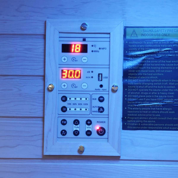 Digital control panel display showing temperature and time inside Insignia KSY1820